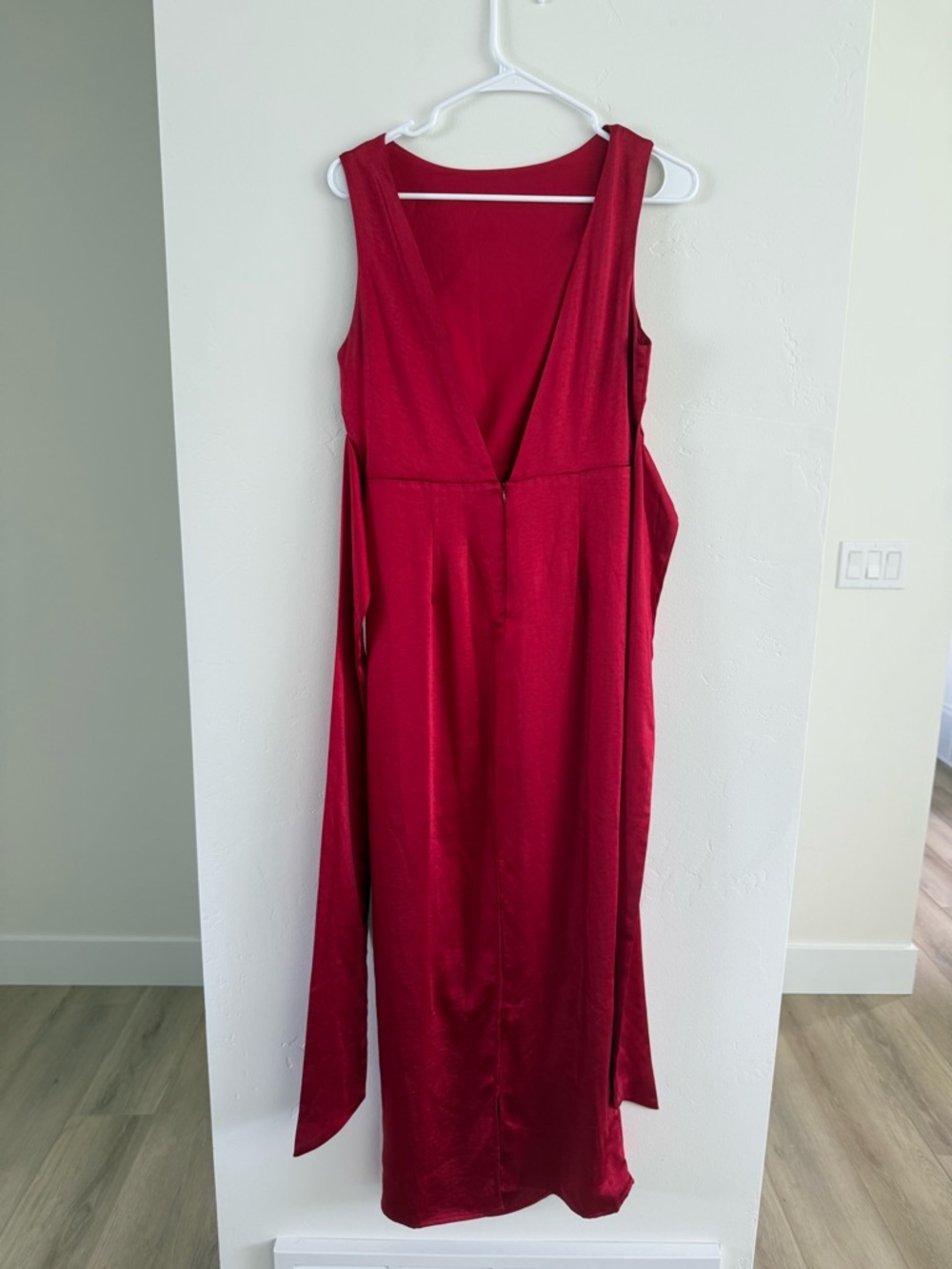 Saints & Secrets Satin Maxi Dress Red - Picture 7 of 8